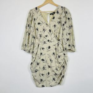 Lulus Beige Black Floral Chiffon Ruched Long Sleeve Dress Womens‎ Large NWT NEW